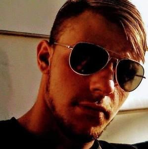 Meet your Posher, Shadow